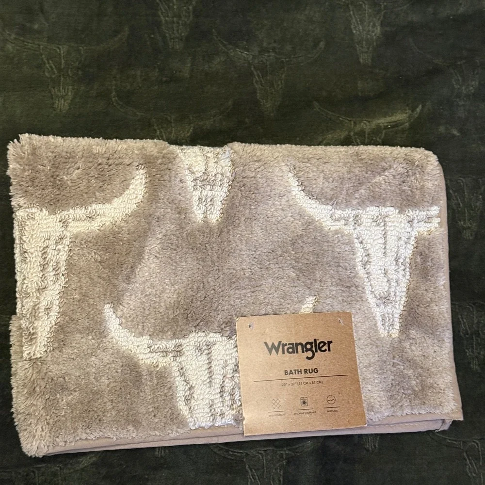 Wrangler Bath Rug Unisex 20x32 Tan NWT Longhorn Bull Skull Western Rustic Decor
